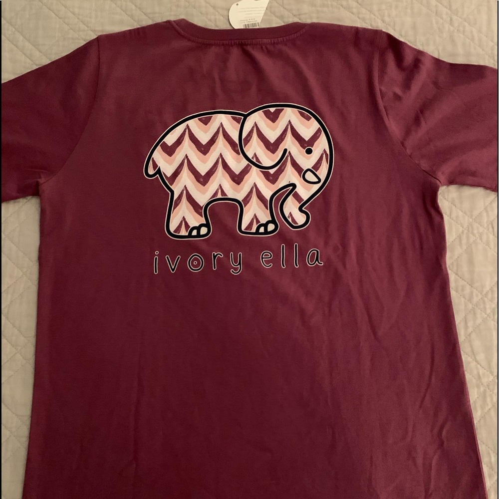 Ivory Ella short sleeve t-shirt.